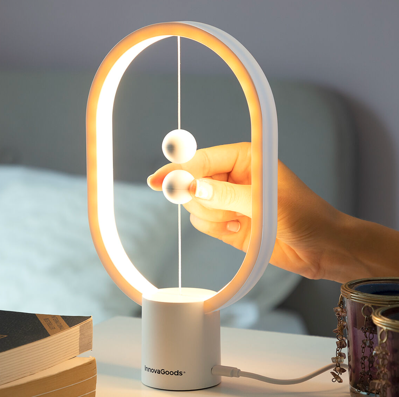 Balancing Lamp with Magnetic Switch